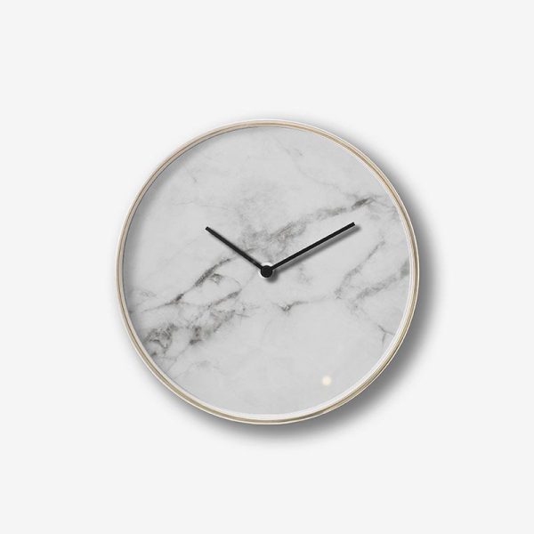 Black & White Clock